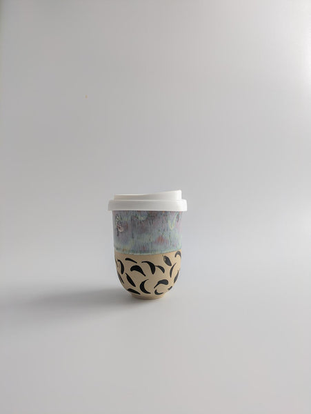 Keramikbecher medium - lila gemustert